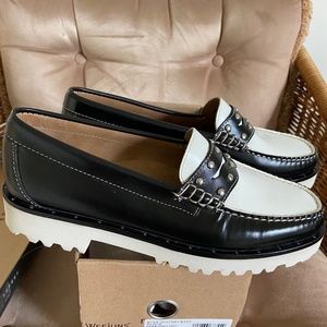 New Bass Lug Sole Loafers 8.5